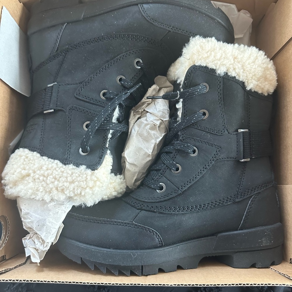 Sorel Black Boots with Cream Accents